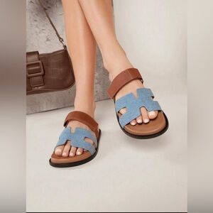Leather PU Women's Fashionable Flat Sandals